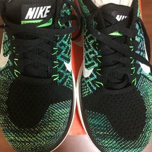 Nike Free 4.0 Flyknit Women’s size 5.5 Never Worn